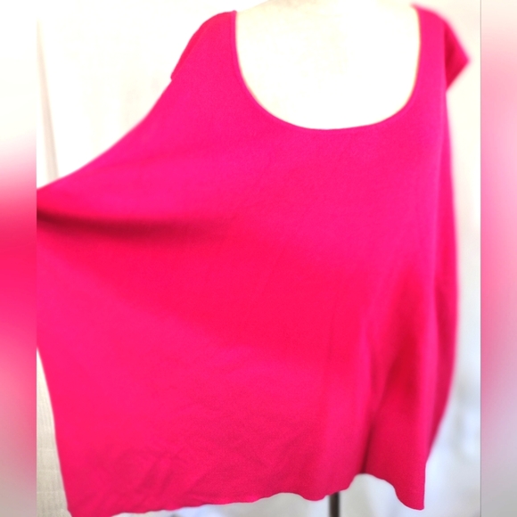 x2 Maggie Barnes TAGS Tank Tops, 4X/ 26W, Round neck, stretch,Turquoise & FUSCIA - Picture 2 of 10